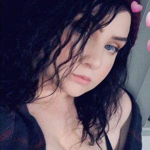 Meet your Posher, Riley